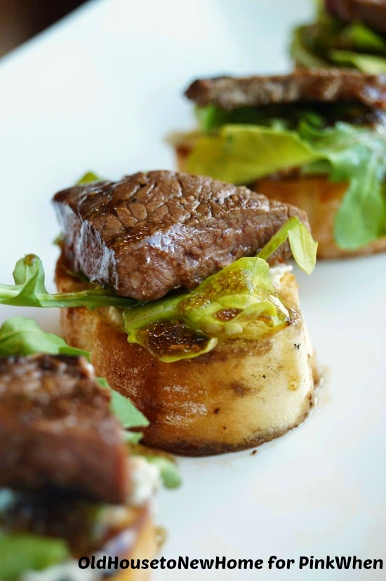 Balsamic Beef Crostini with Herbed Cheese and Arugula